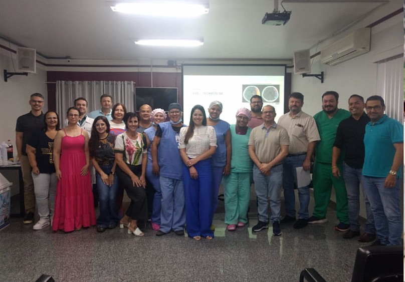 Café da Manhã com Amigos abordou tema sobre AVC com a médica Dra. Mariana Rossini