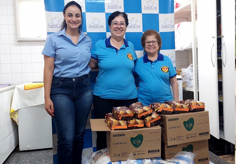 Grupo “Estrelas do Oriente Capítulo Amor e Luz realizam doação de alimentos para Santa Casa de Jales