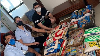 Alunos do Terceiro Colegial da Cooperativa de Jales realizam a doação de 291 kg de alimentos para Santa Casa de Misericórdia de Jales